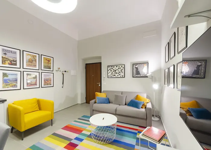 Joivy Bright Flat In The Perfect Centre Of Genoa